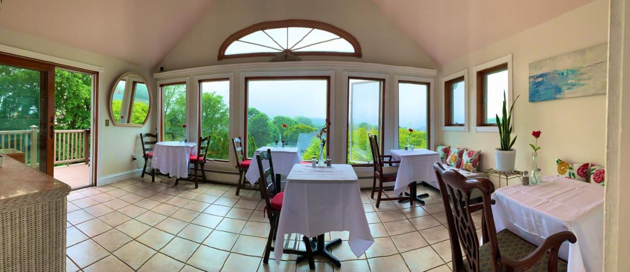 Artful 5* Newport